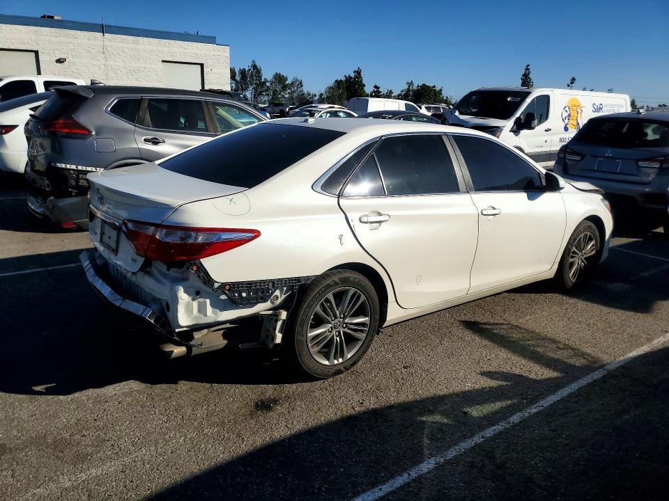 2017 Toyota Camry le