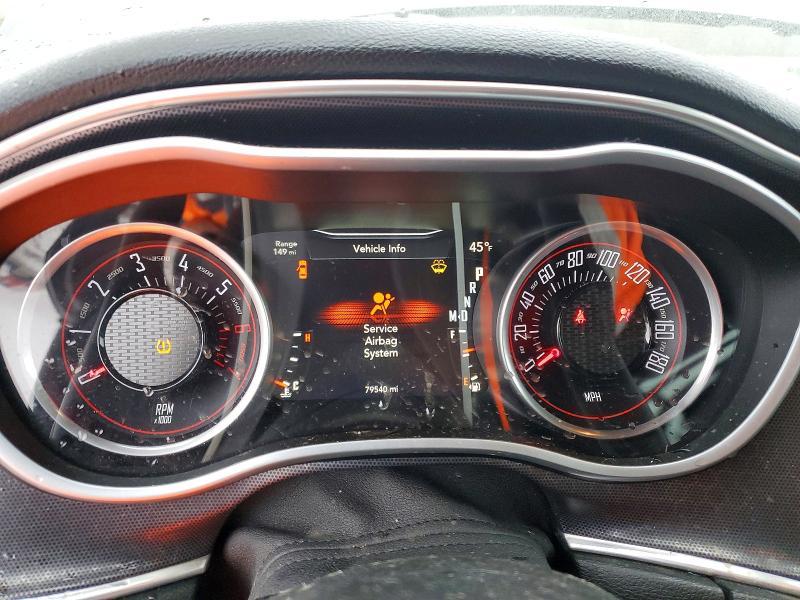2016 Dodge Challenger r