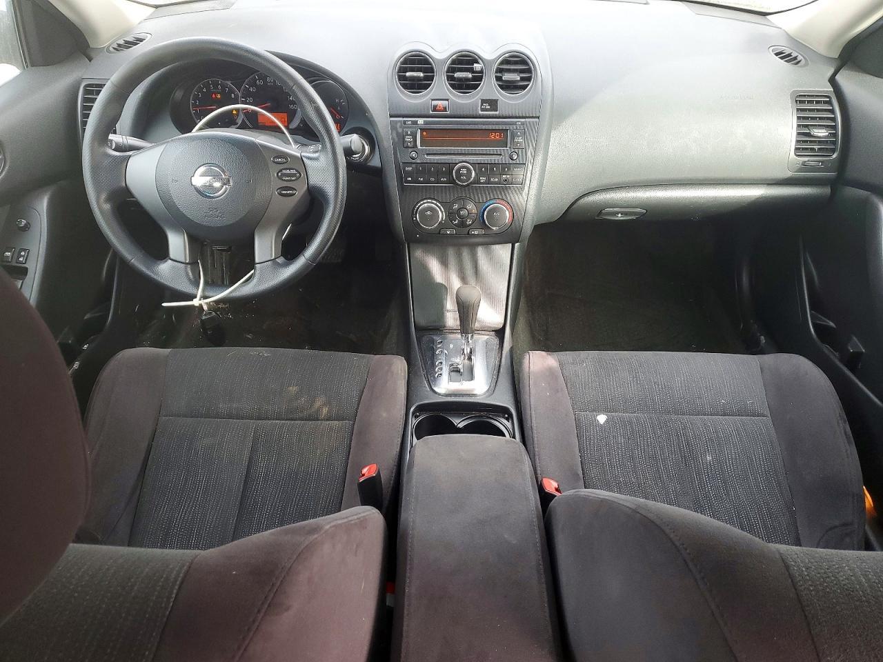 2010 Nissan Altima Base