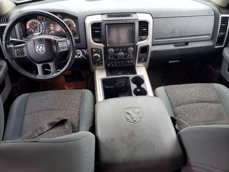 2015 Dodge Ram 1500 slt