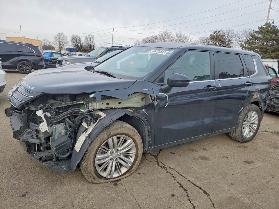 2024 Mitsubishi Outlander es
