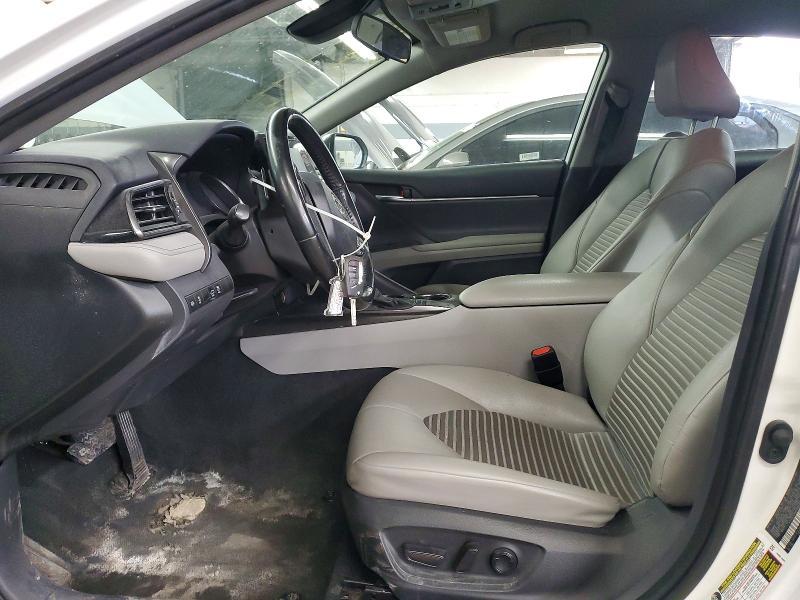 2022 Toyota Camry se