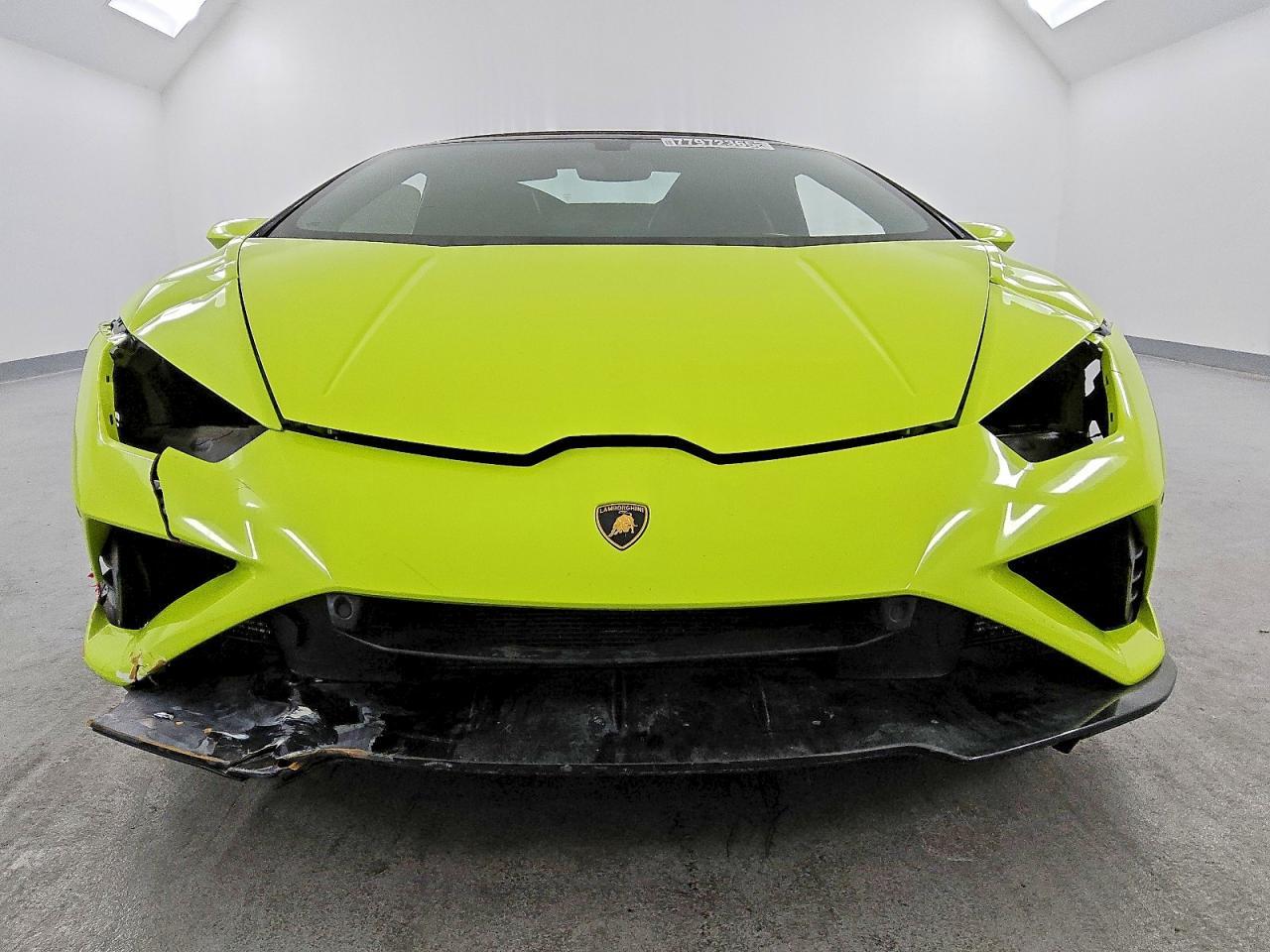 2022 Lamborghini Huracan evo