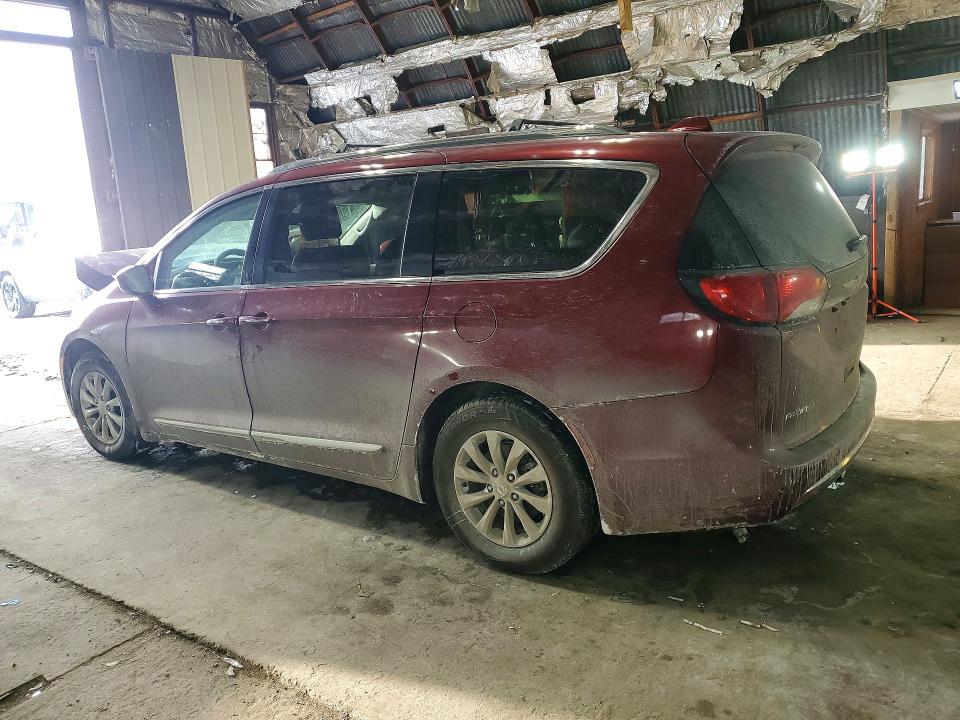 2019 Chrysler Pacifica Touring l