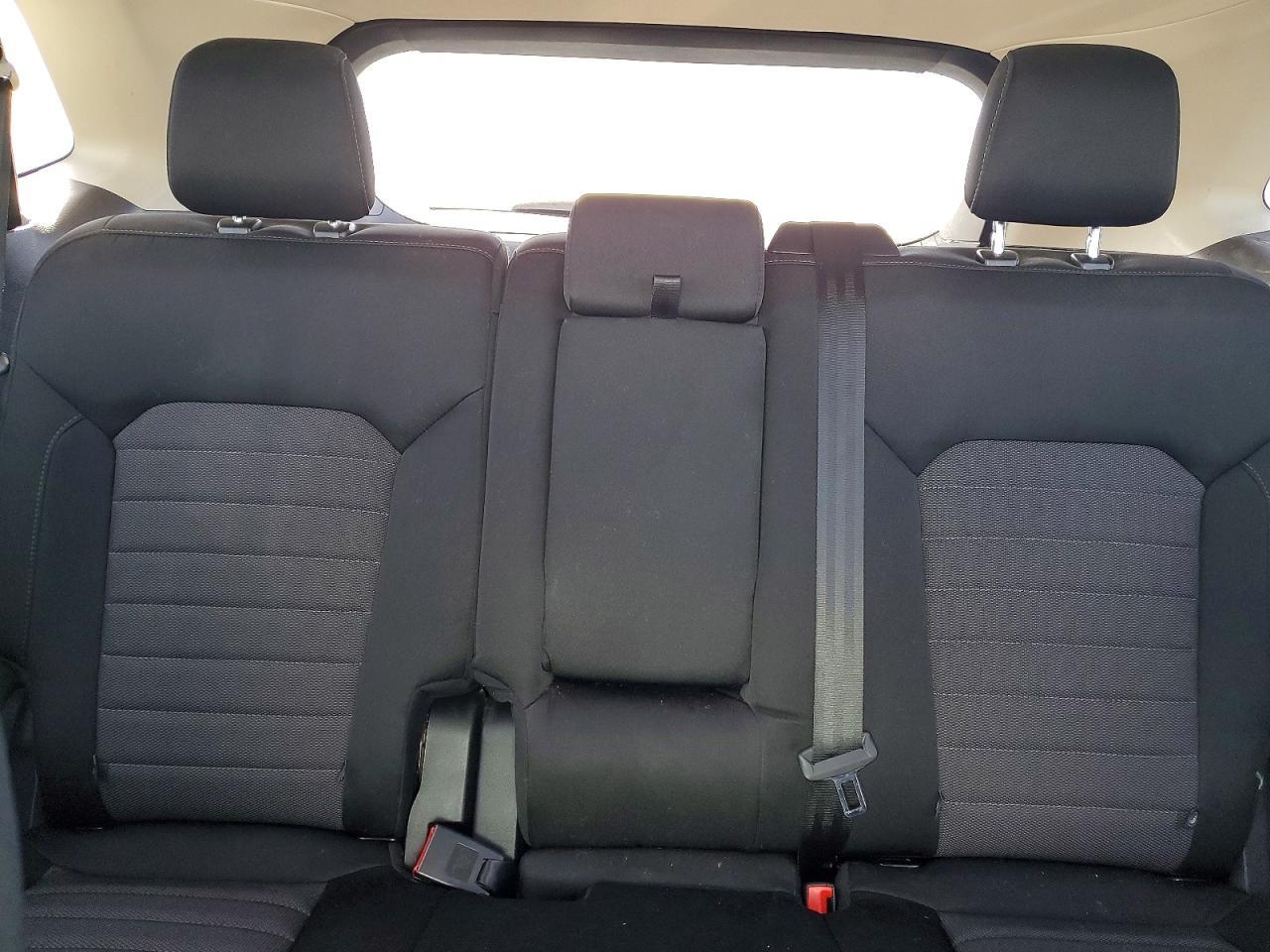 2017 Ford Edge se