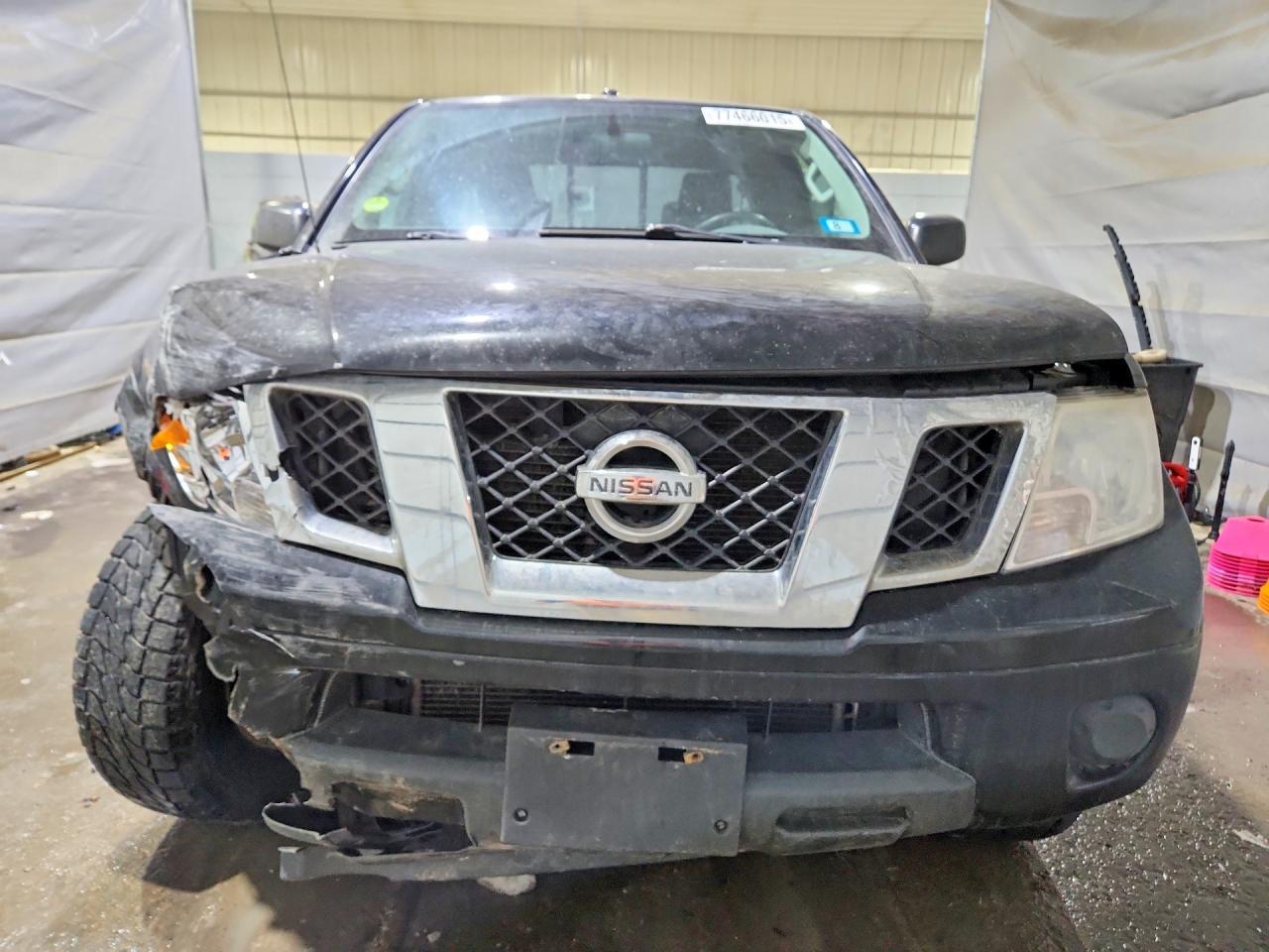 2015 Nissan Frontier SV