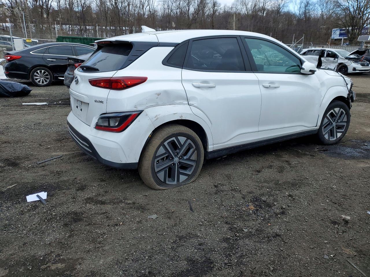 2023 Hyundai Kona se