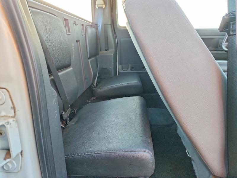 2011 Dodge Dakota slt