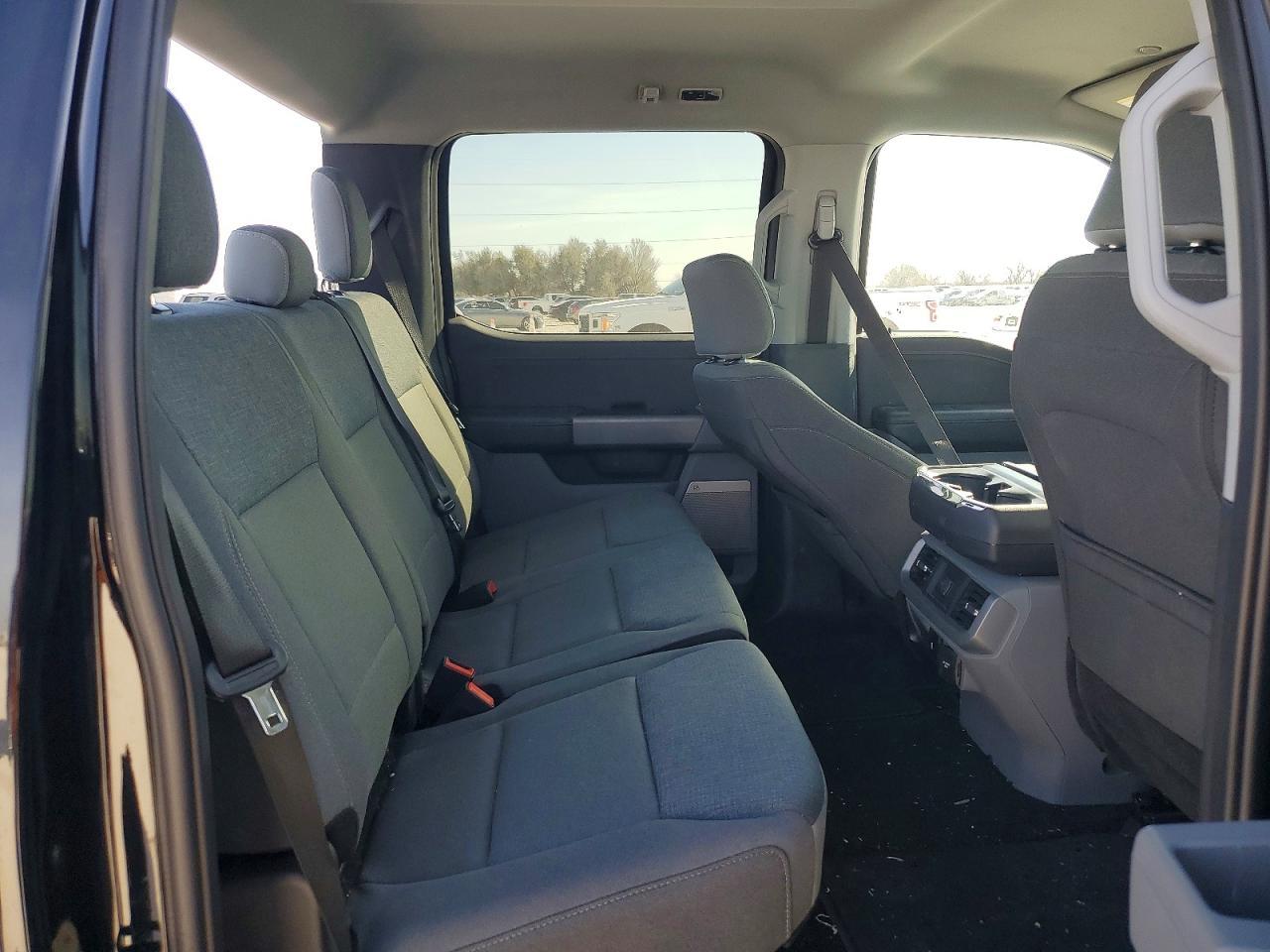 2024 Ford F150 Lightning XLT