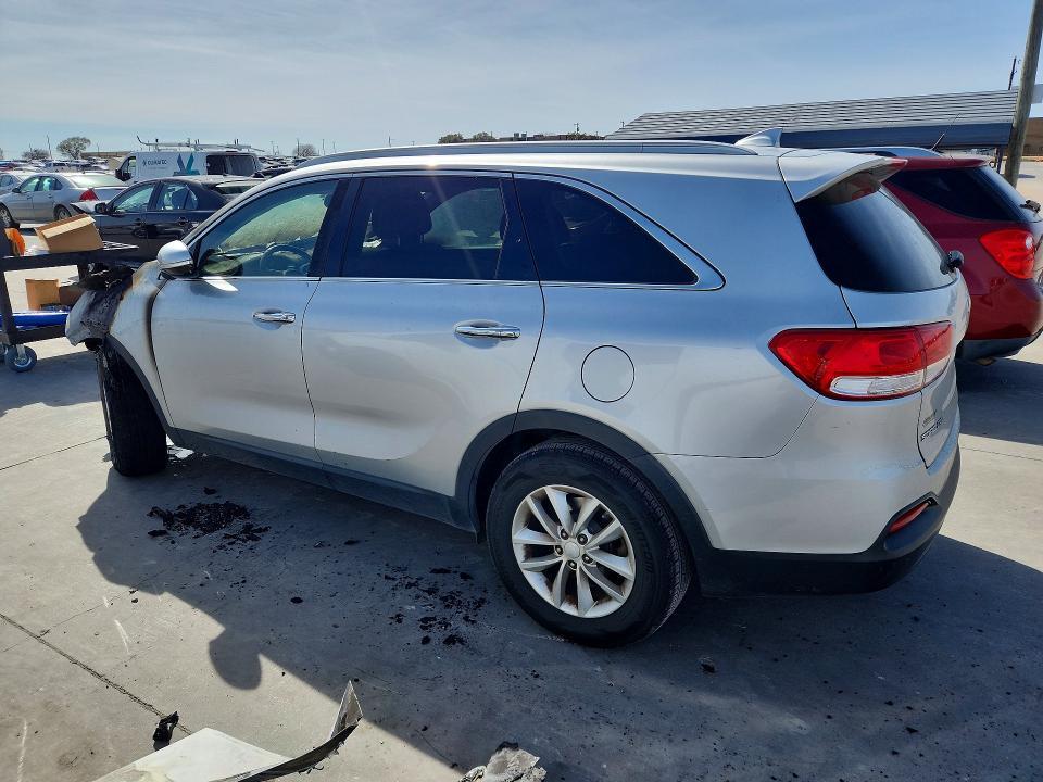 2016 KIA Sorento lx