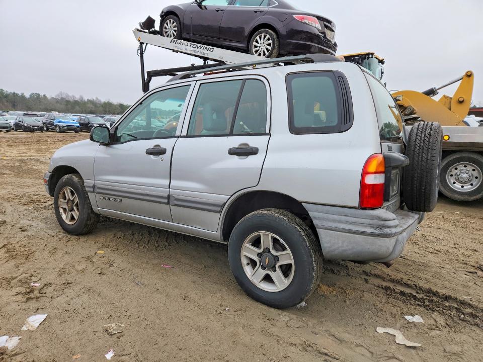 2002 Chev Tracker