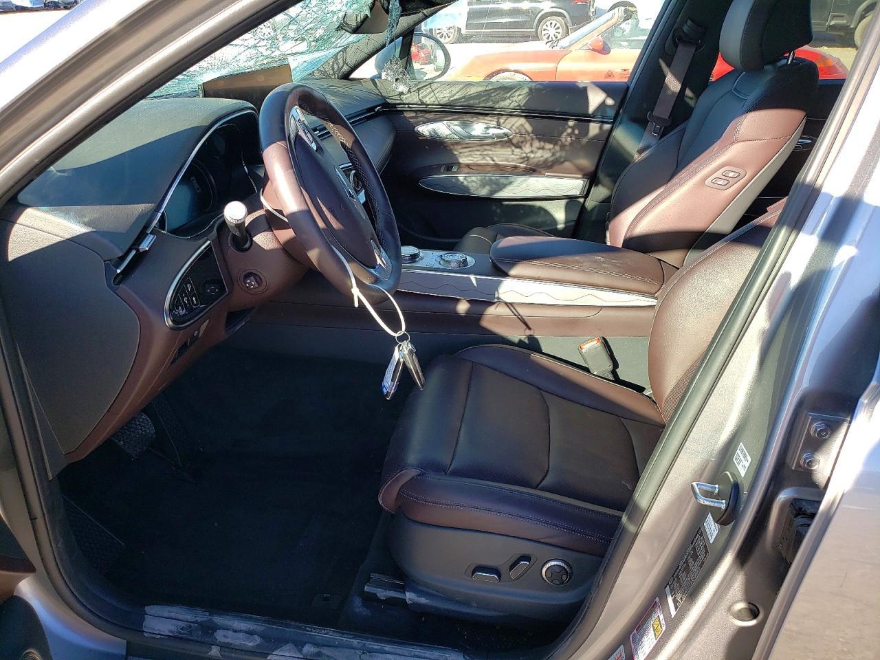 2024 Genesis Gv70 Base