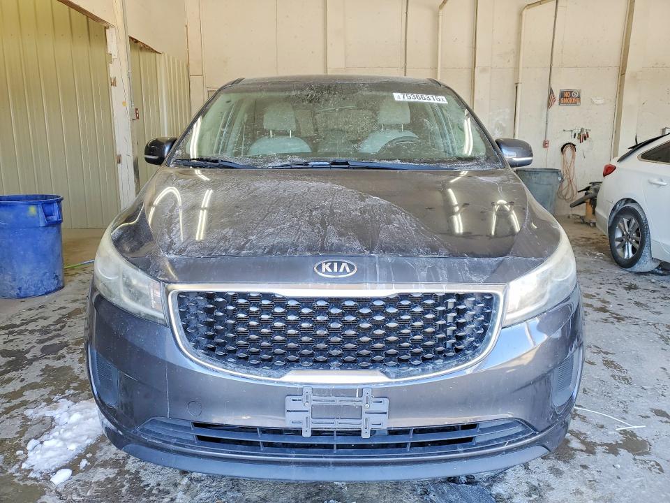 2016 KIA Sedona lx