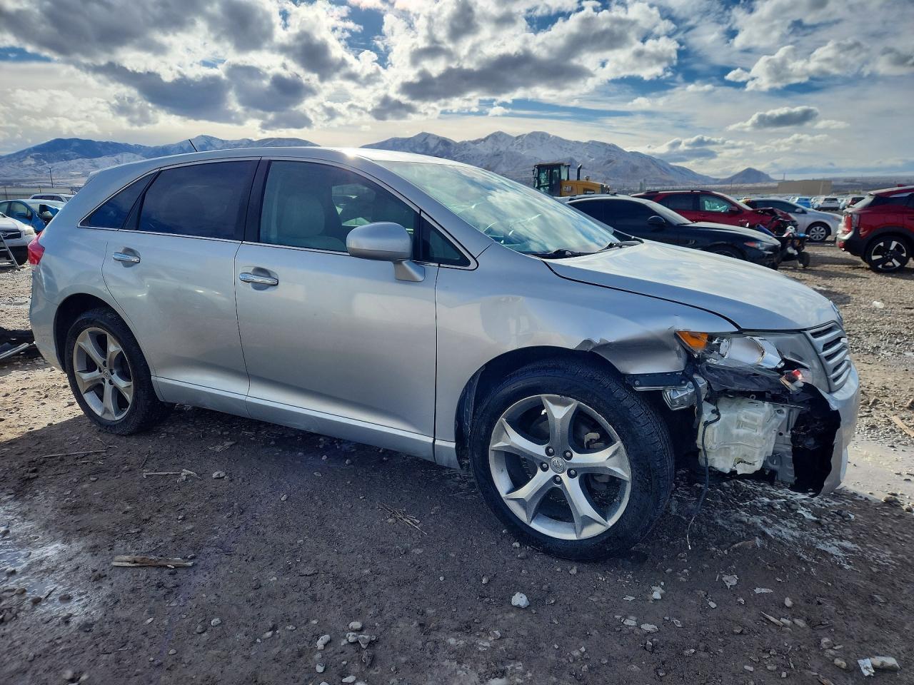 2011 Toyota Venza awd V6