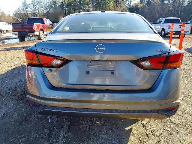 2023 Nissan Altima sv