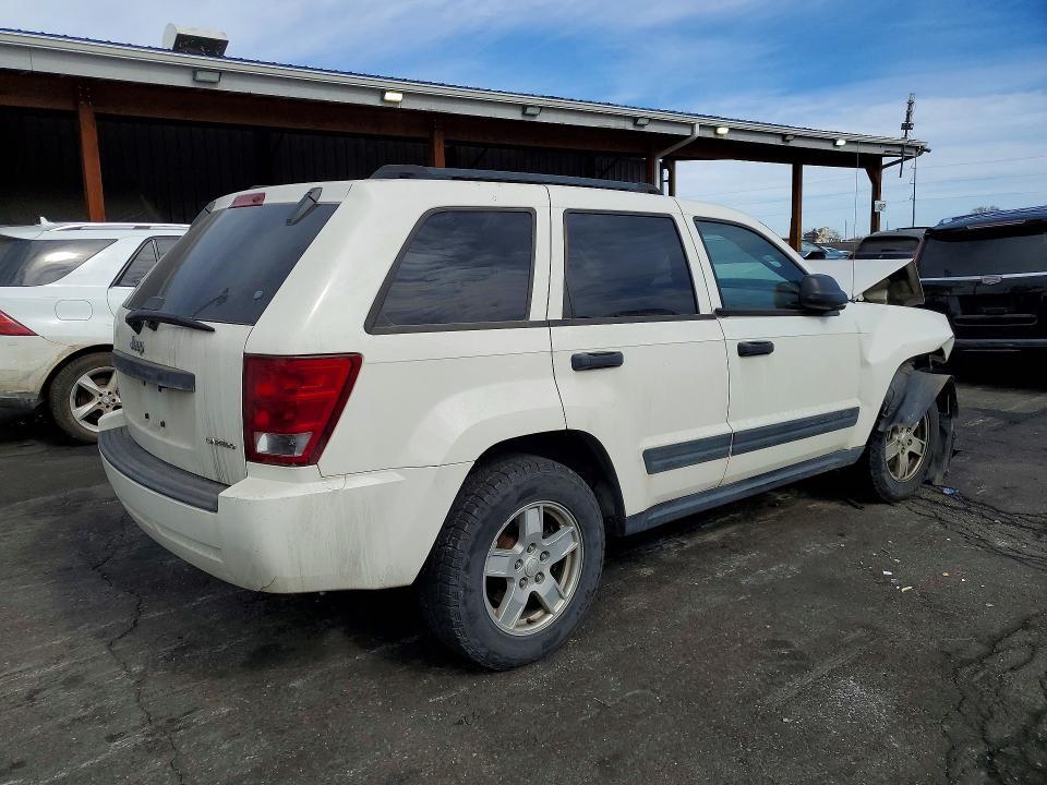 2005 Jeep Grand Cherokee Laredo