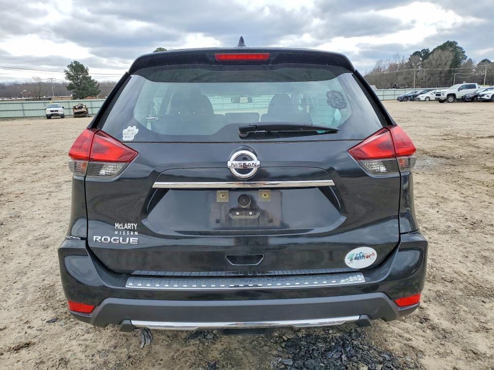2018 Nissan Rogue s