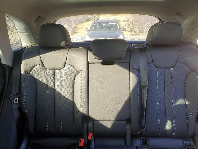 2023 Audi Q5 Prestige 45