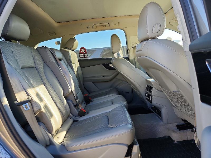 2017 Audi Q7 Premium Plus