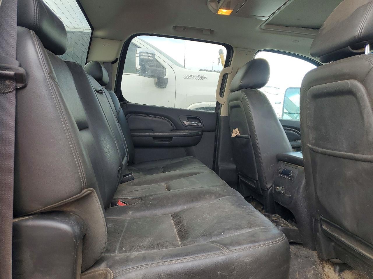 2013 GMC Sierra K3500 Denali