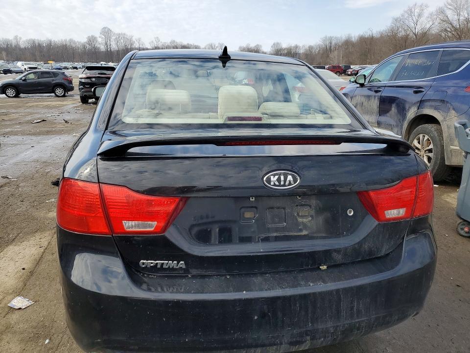 2010 KIA Optima lx