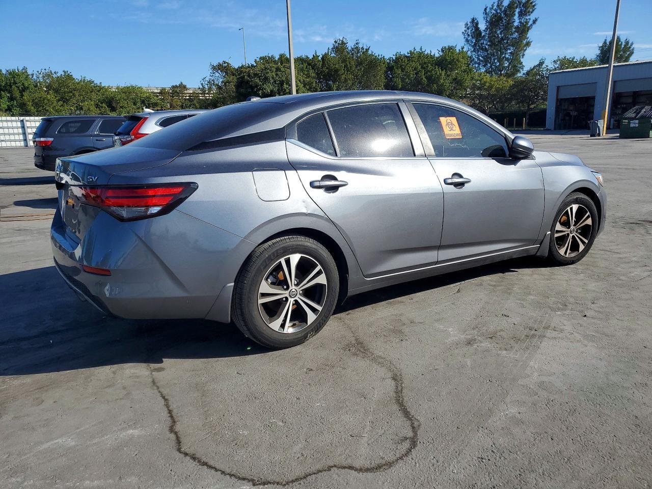 2020 Nissan Sentra sv