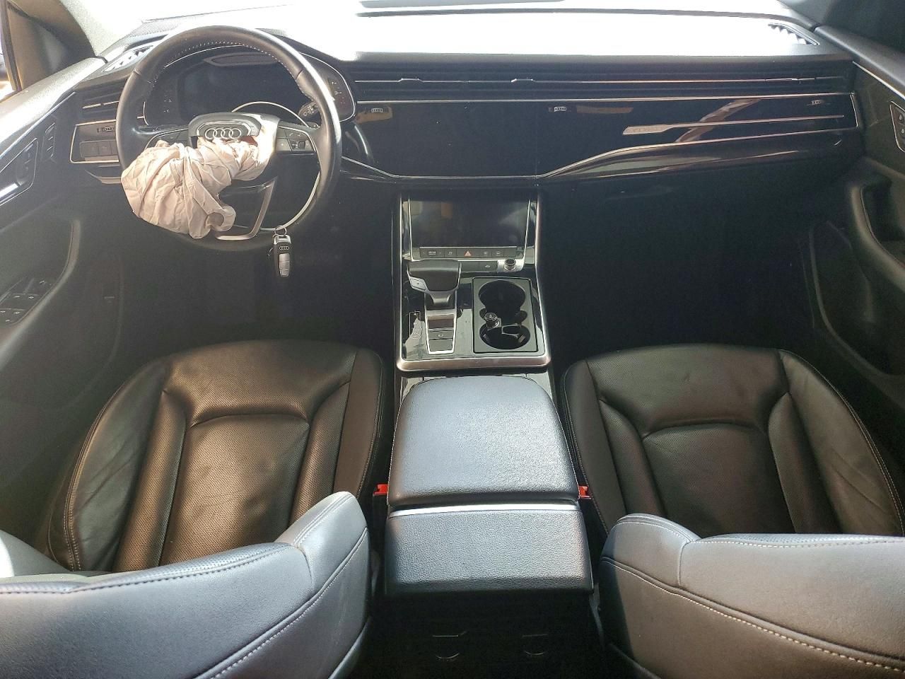 2019 Audi Q8 Premium Plus