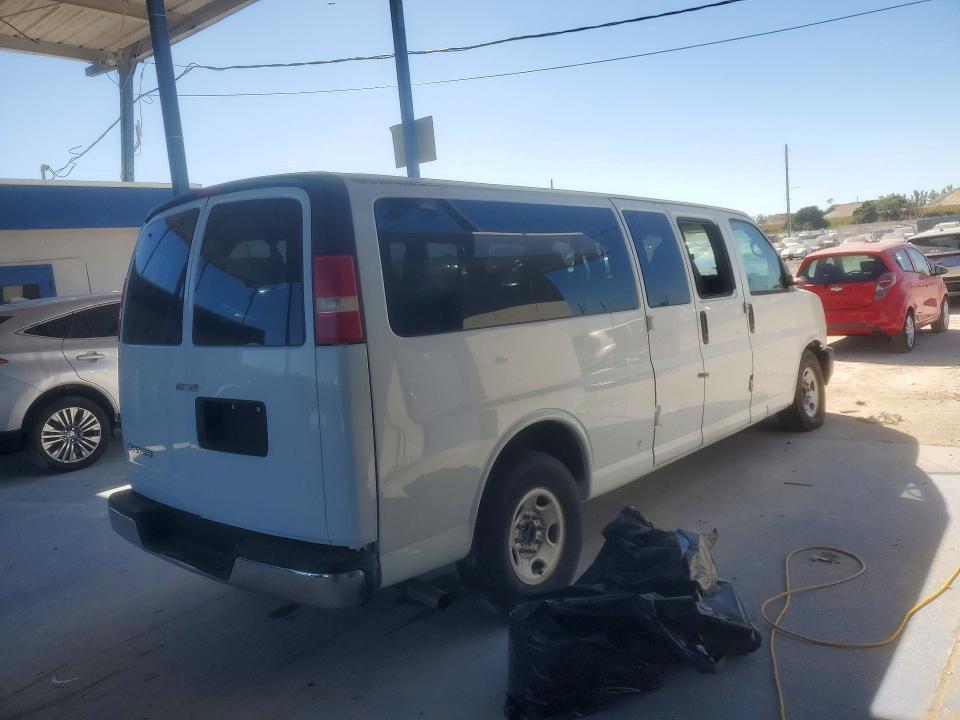2015 Chevrolet Express G3500 LT