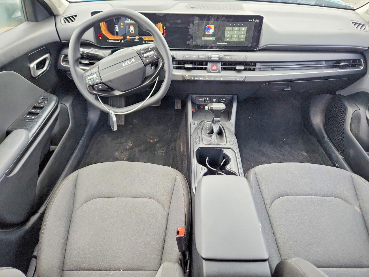 2025 KIA K4 lx