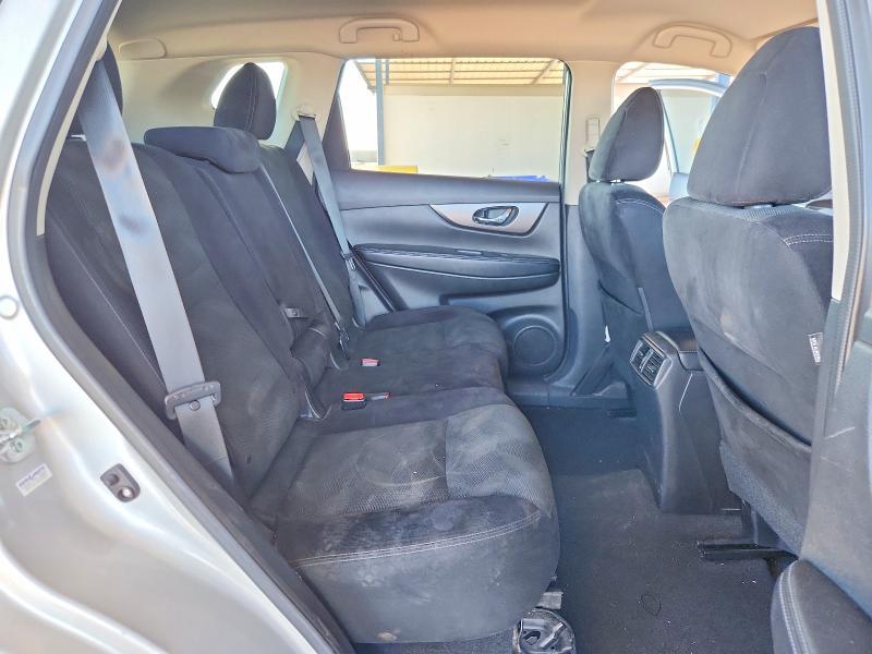 2014 Nissan Rogue sv
