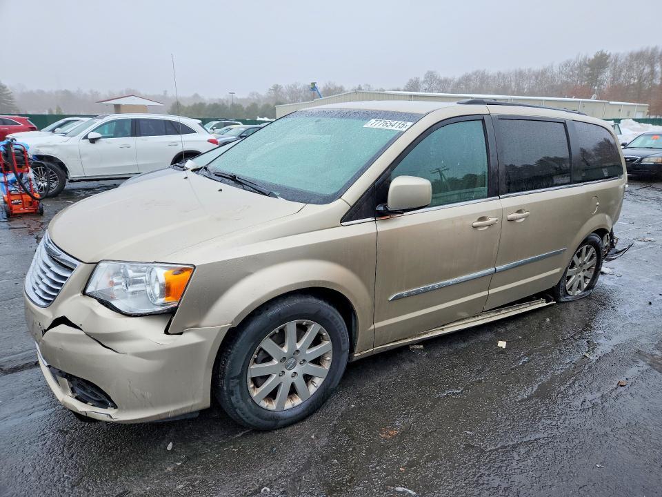 2015 Chrysler Town & Country Touring