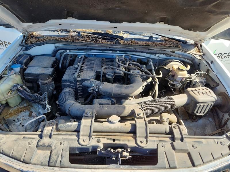 2016 Nissan Frontier s