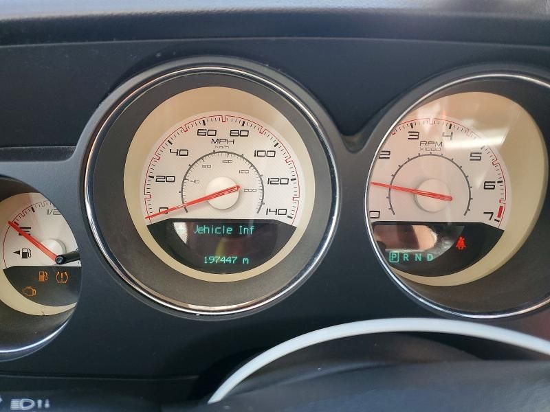 2013 Dodge Challenger sxt