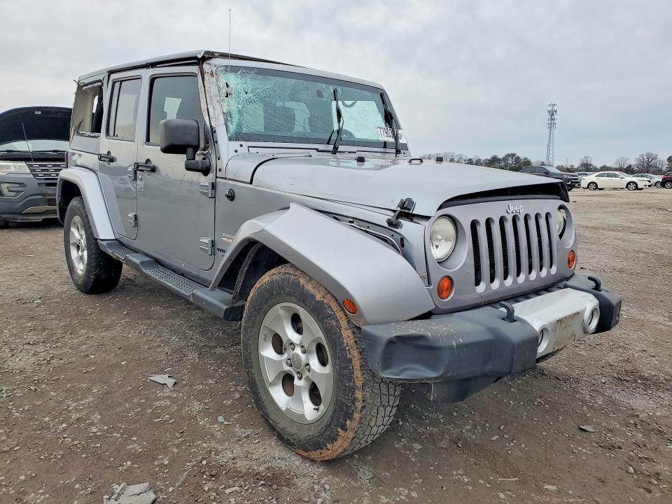 2013 Jeep Wrangler Unlimited Sahara
