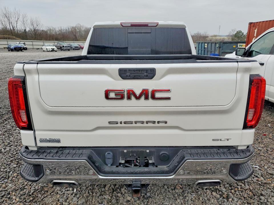 2020 GMC Sierra K1500 slt