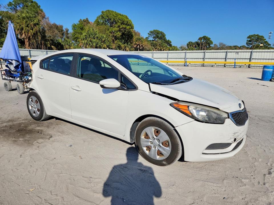 2016 KIA Forte lx