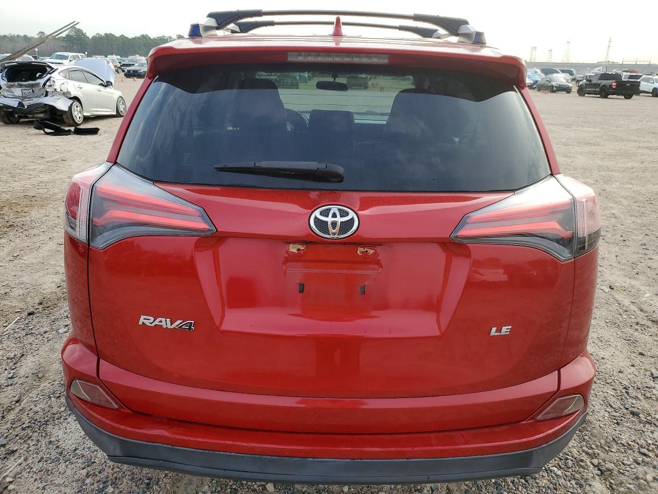 2016 Toyota Rav4 le