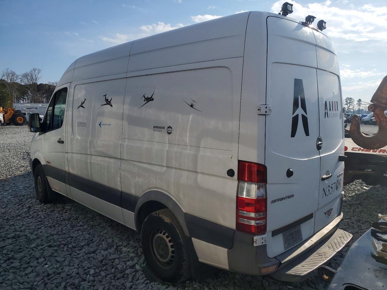 2014 Freightliner Sprinter 2500 Utility / Servicevan