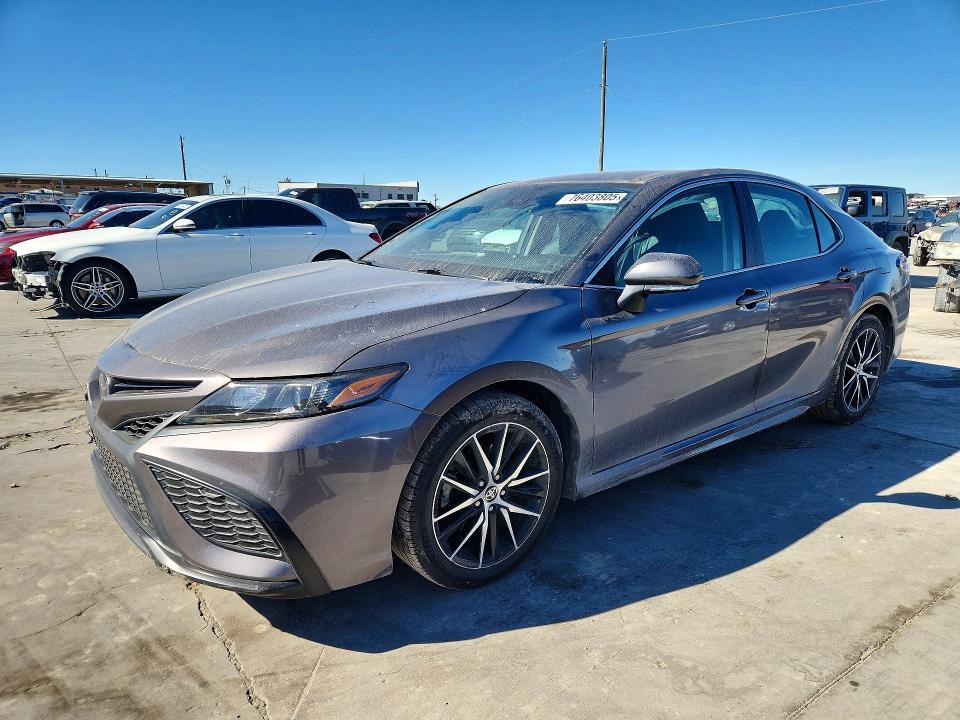 2023 Toyota Camry Hybrid