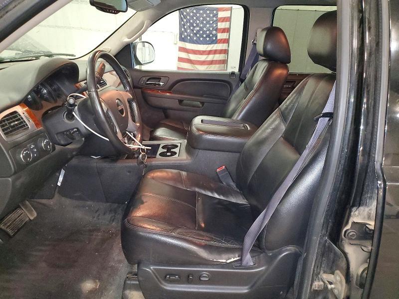 2011 GMC Yukon xl K1500 slt