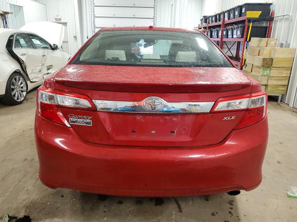 2014 Toyota Camry l