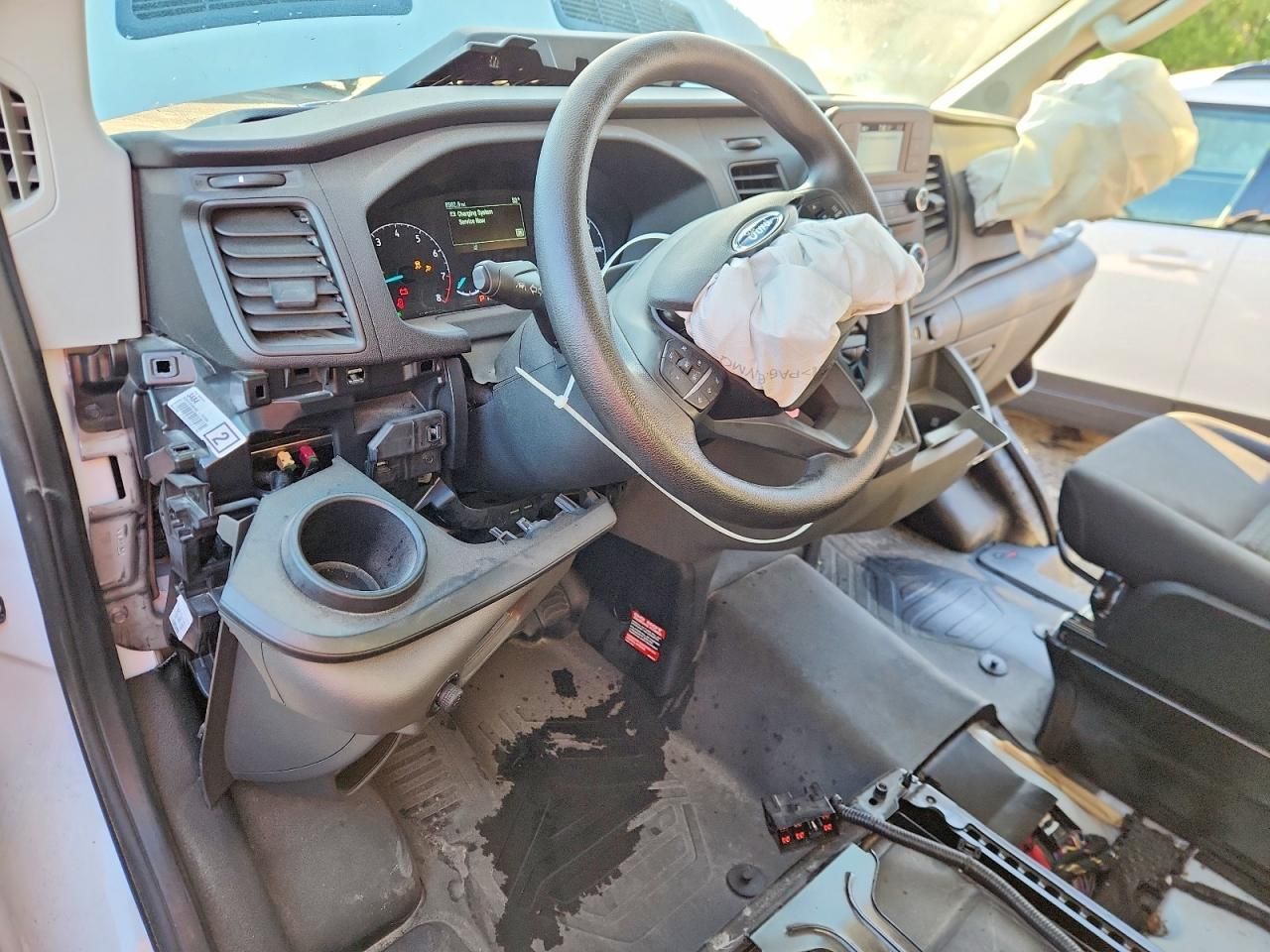 2025 Ford Transit T-250