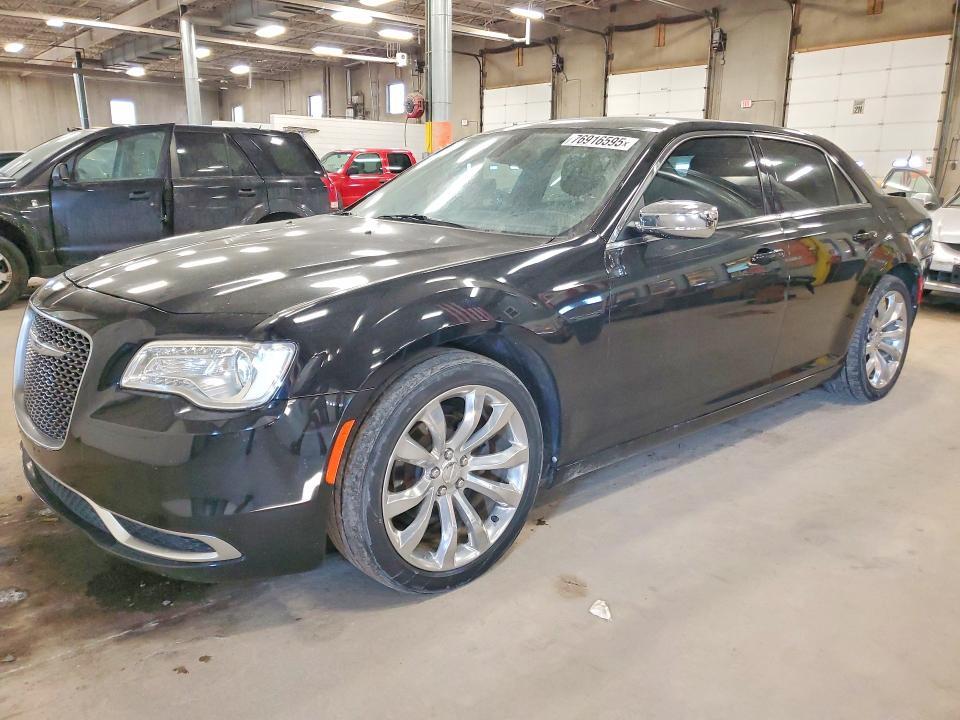 2019 Chrysler 300 Touring