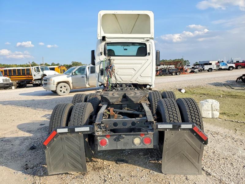 2018 International LT625 Semi Truck