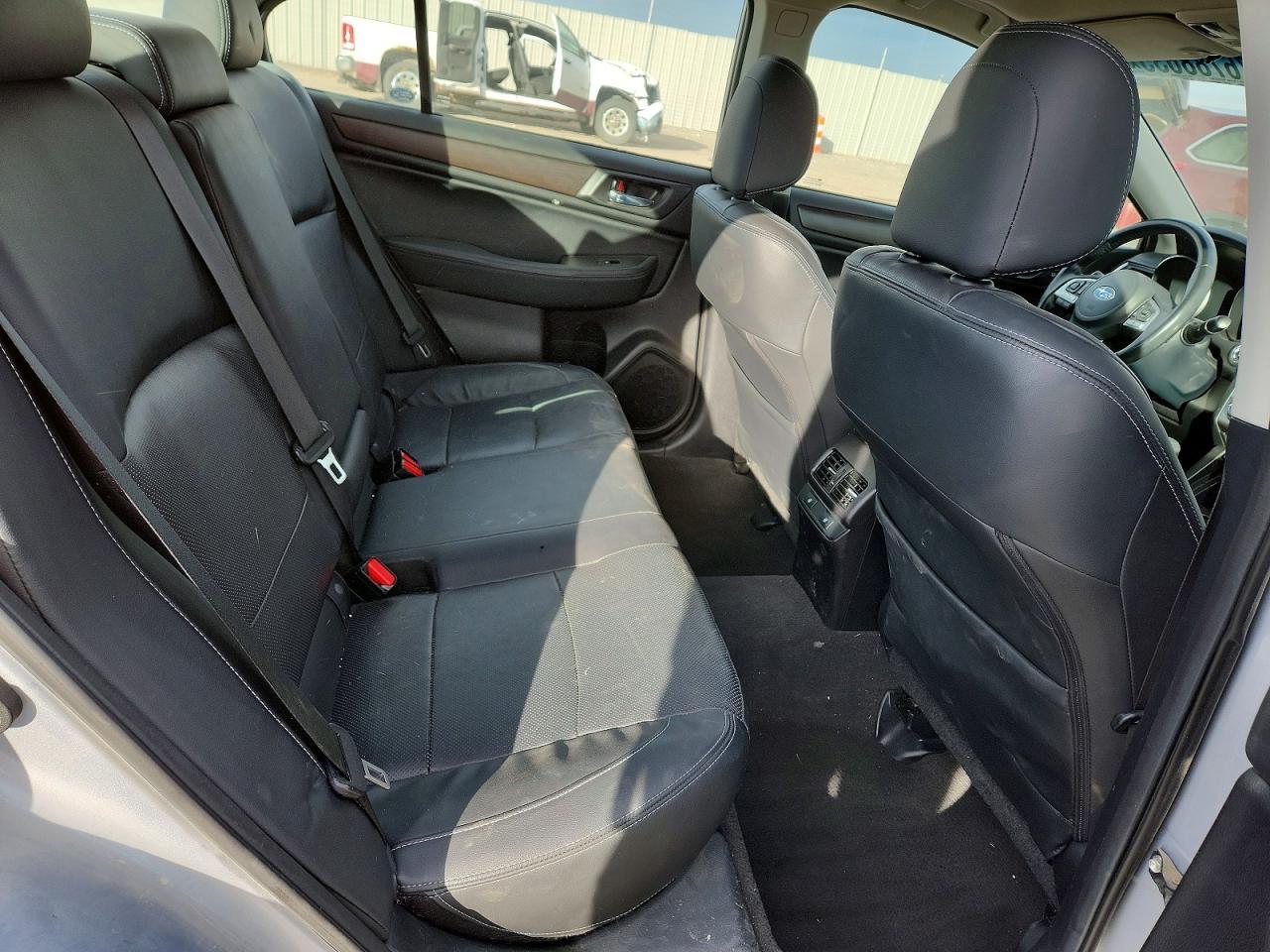 2015 Subaru Legacy 2.5i Limited