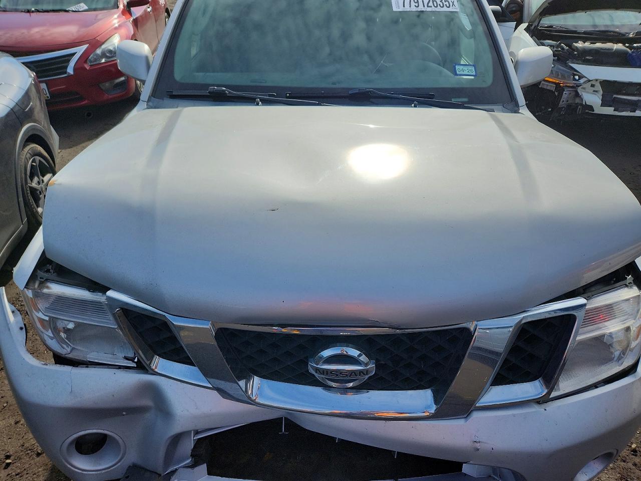 2012 Nissan Pathfinder s