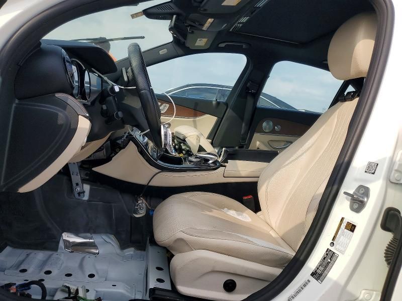 2017 Mercedes-Benz E 300