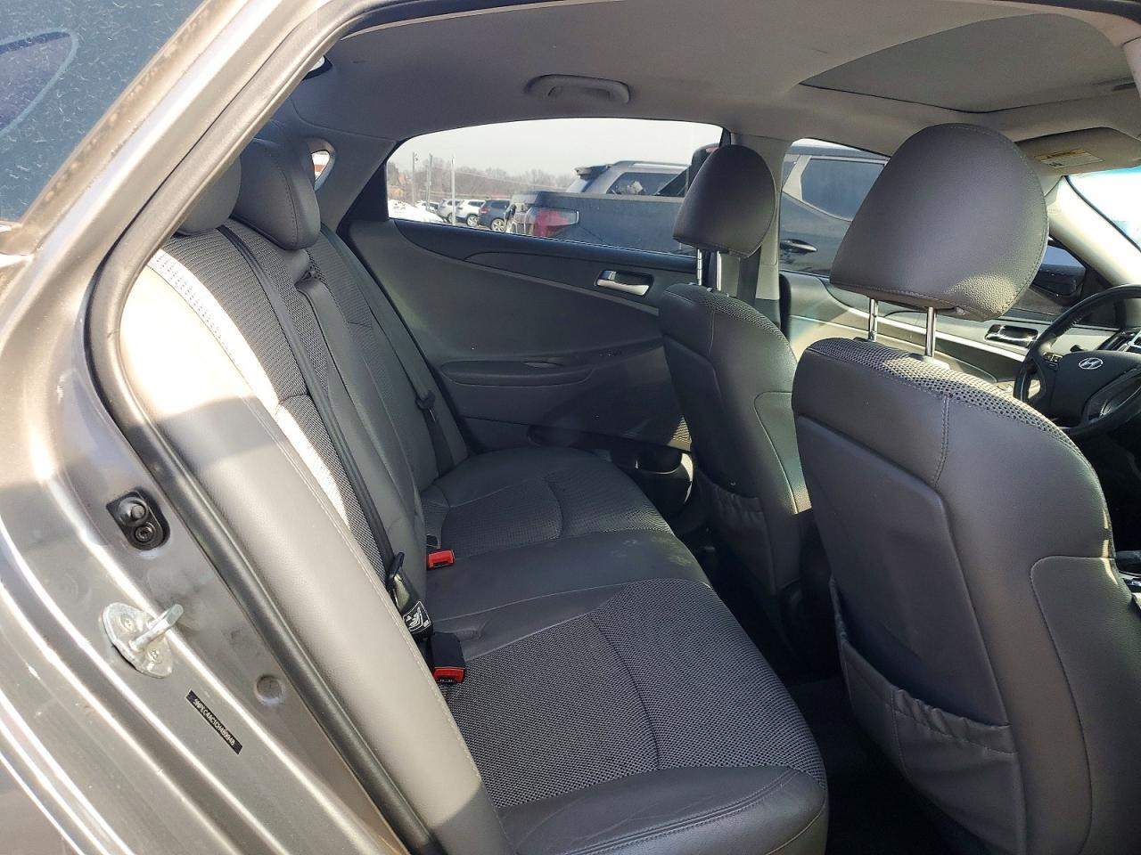 2012 Hyundai Sonata se