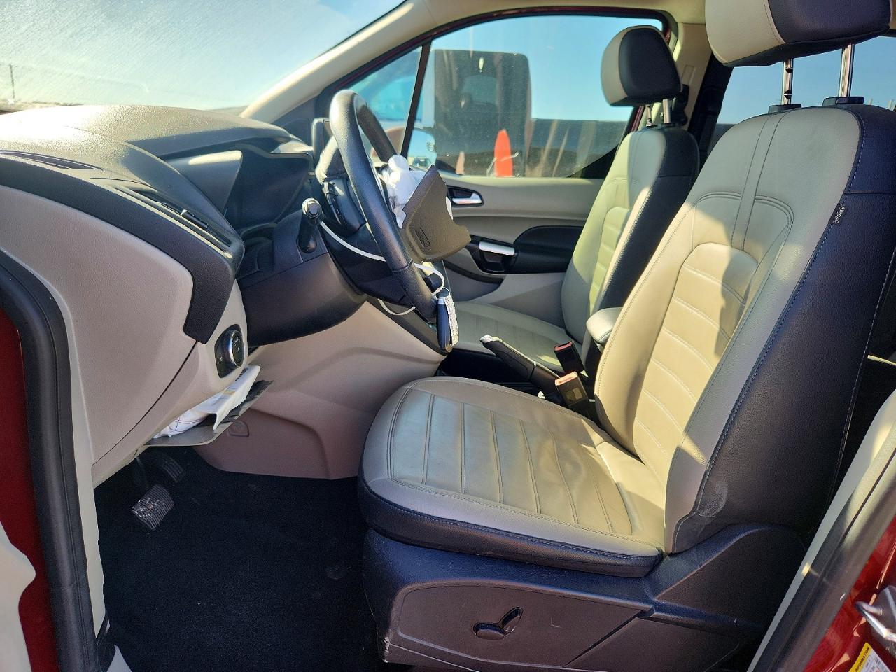 2020 Ford Transit Connect Titanium