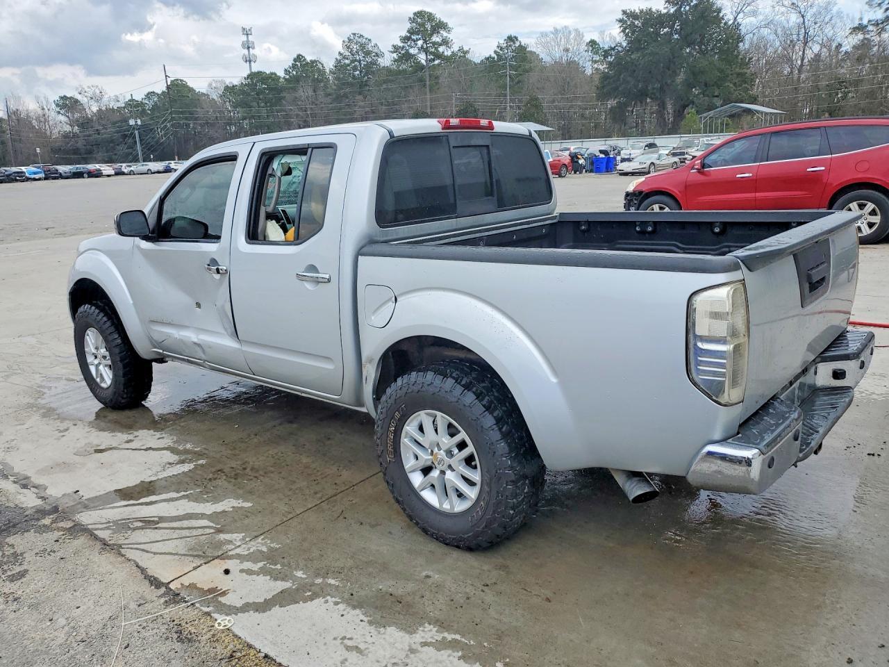2014 Nissan Frontier S